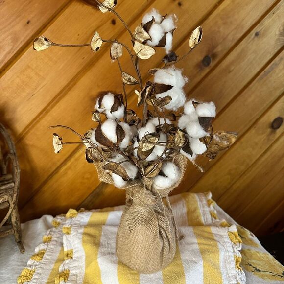 Robert Stanley Signature Collection Burlap Bag With Cotton Bouquet - Picture 2 of 4